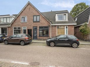 Herman van Hoevellstraat 23, Enschede