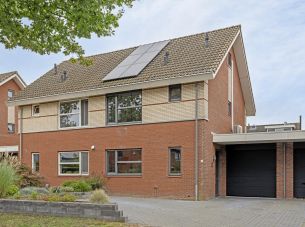 Kolibrievlinder 85, Enschede