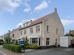 Tuinlaan 181a, Borne