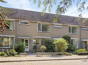 Pluvierstraat 24, Goor