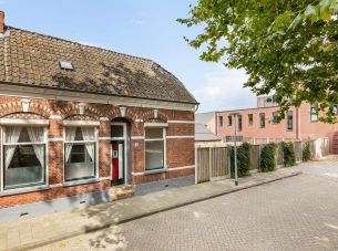 Irisstraat 1, Goor