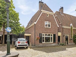 Potkampstraat 6, Borne